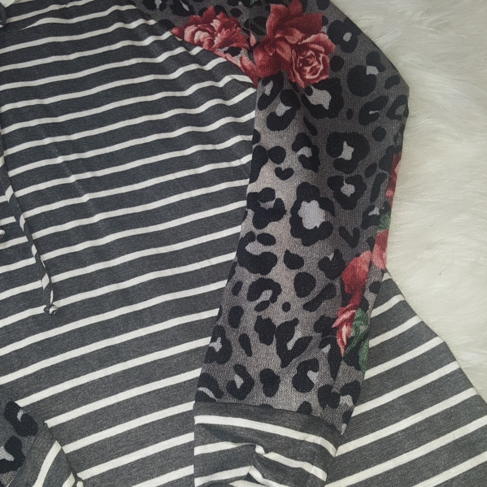 Grey Stripe Hoodie with Leopard and Floral Sleeves - Picture 3 of 4